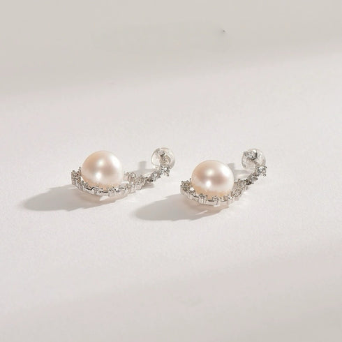 Teardrop Zirconia Pearl Earrings